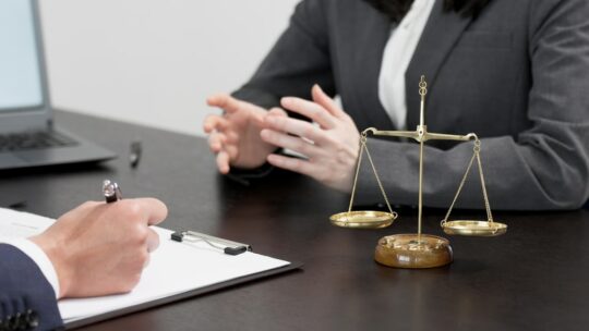 Comprendre le contrat de franchise pour les entreprises axées sur la distribution